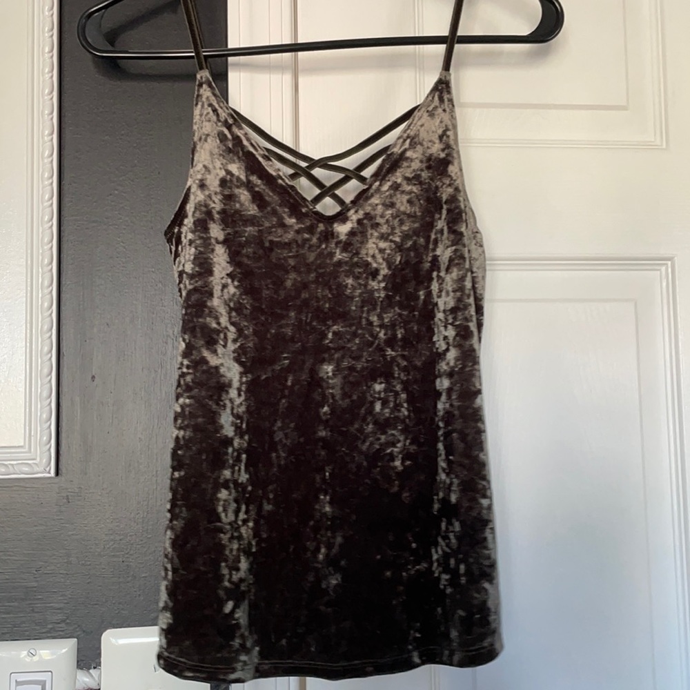 AMERICAN EAGLE green velvet top size XS